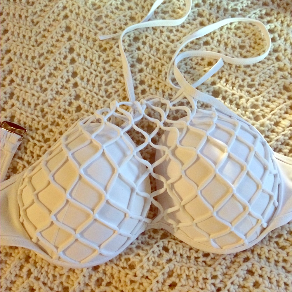 White Net Push-Up Bikini Top by Shade & Shore Swim